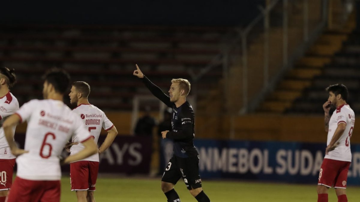 Dani Nieto marcó el gol de la clasificación para los rayados.