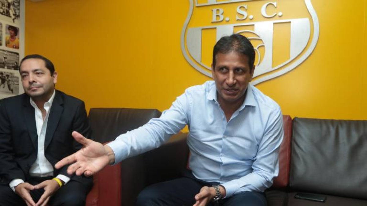 La directiva torera, encabezada por José Francisco Cevallos, deberá de llegar a un acuerdo en tres días.