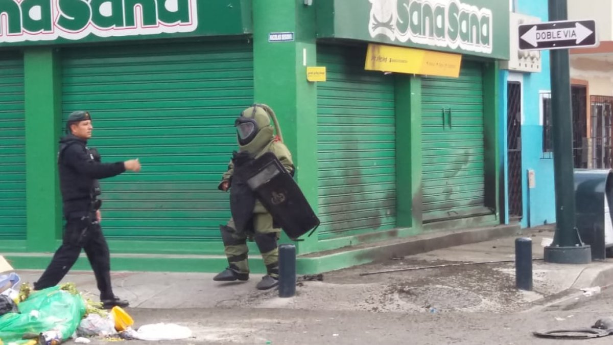 Ocurrió la madrugada del sábado en el barrio Cristo del Consuelo, sur de Guayaquil. Técnicos del GIR neutralizaron el artefacto.