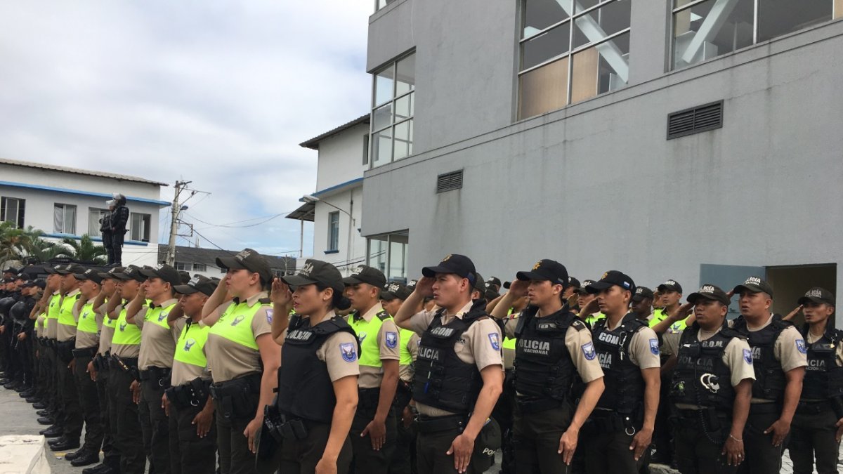 Se distribuirá a 360 policías en diferentes sectores de Guayaquil considerados como conflictivos.