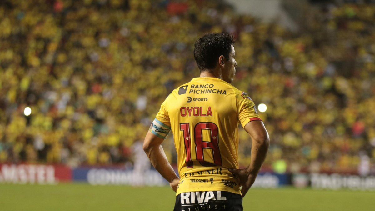 Matías Oyola, desencajado por la eliminación ‘de escritorio’ contra Barcelona.