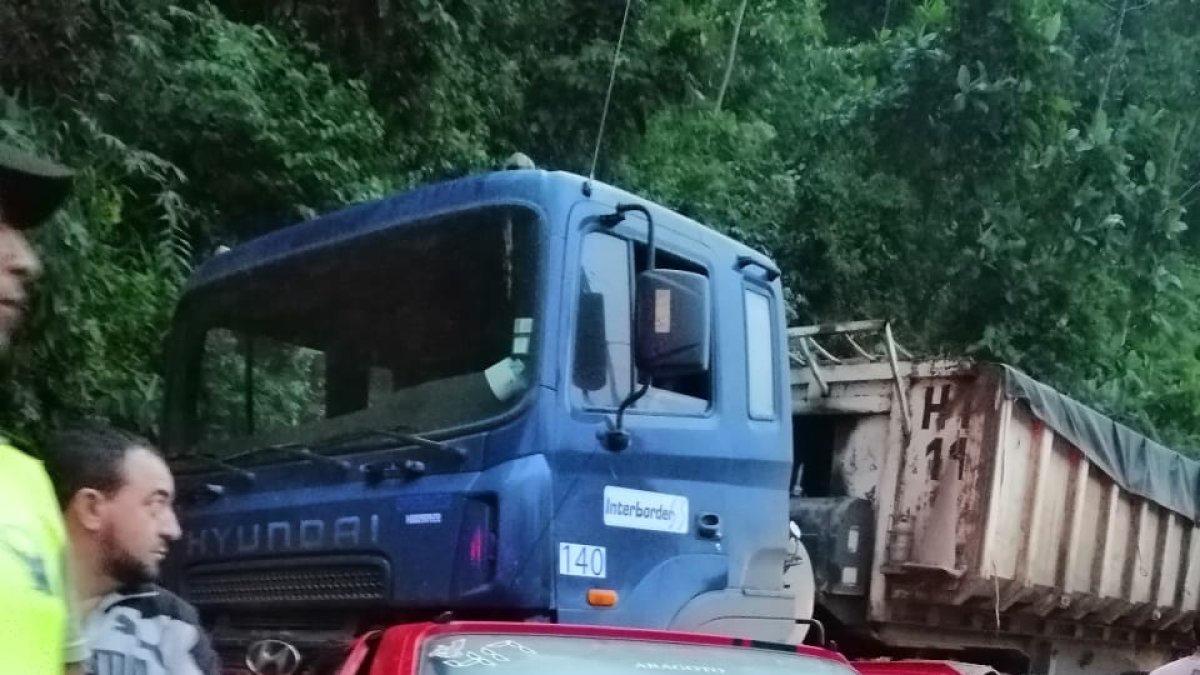 El choque entre los automotores habría sido frontal