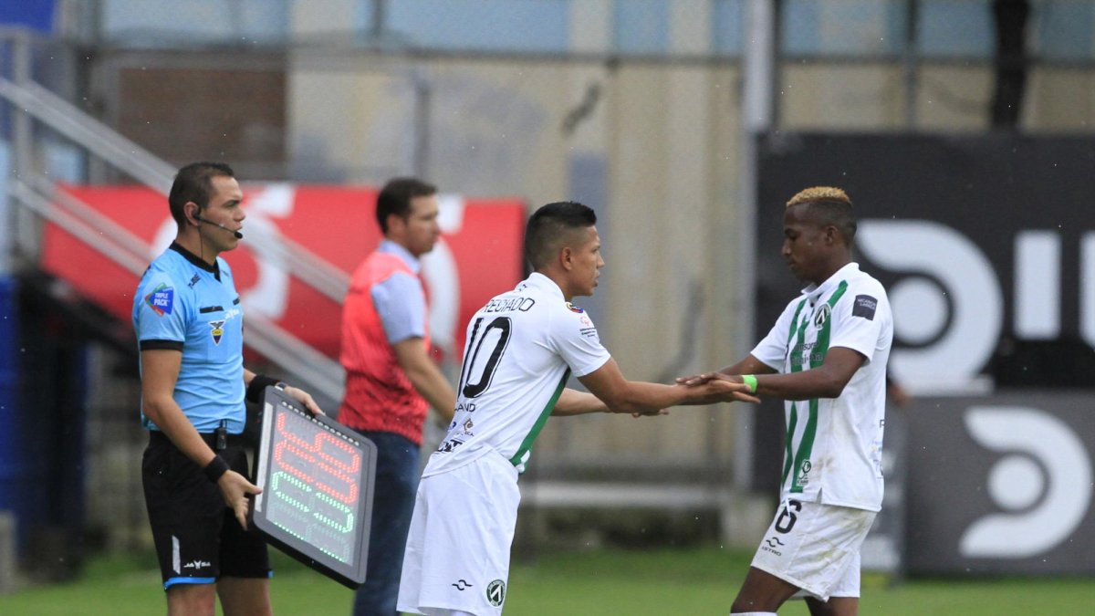Los jugadores de América están ansiosos por enfrentarse a los canarios.