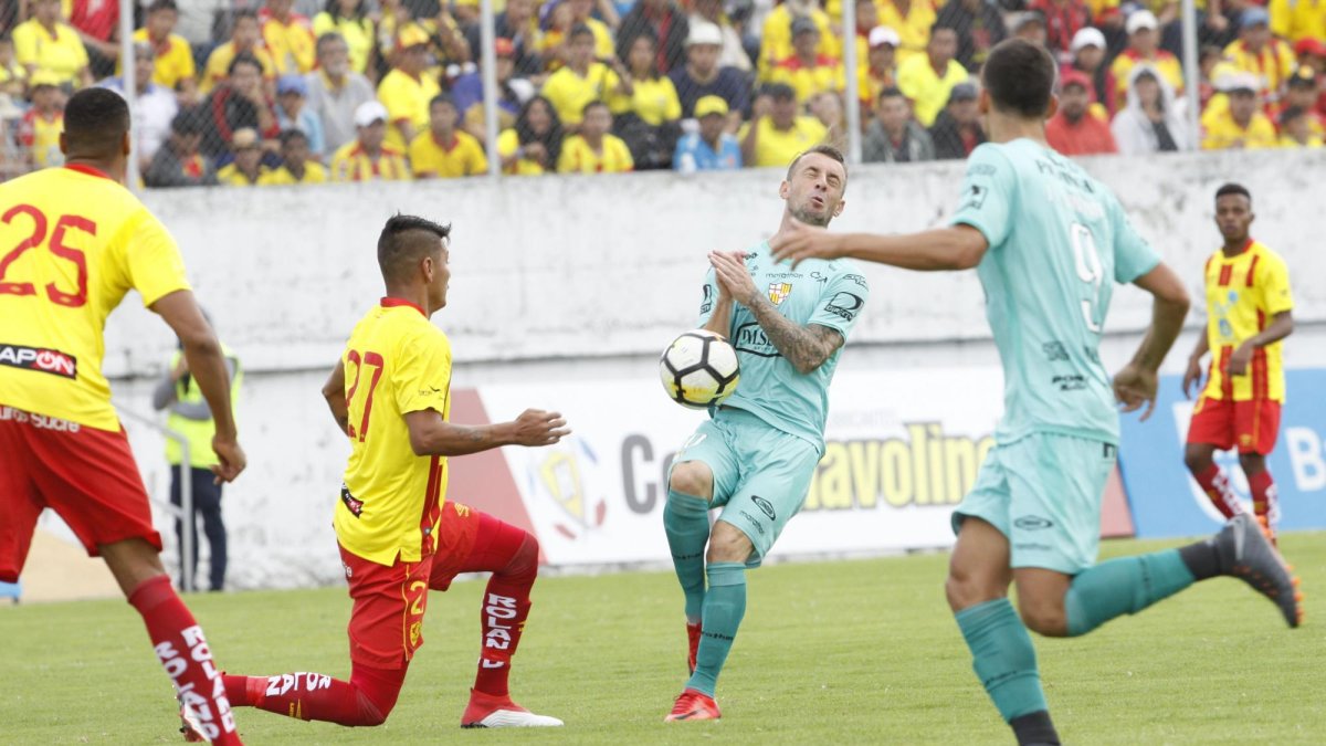 Con 13 puntos cada uno, Barcelona visitará al Aucas, mientras Macará se las verá contra su compañero de patio y colista del torneo, Técnico Universitario, en el denominado “clásico ambateño”.