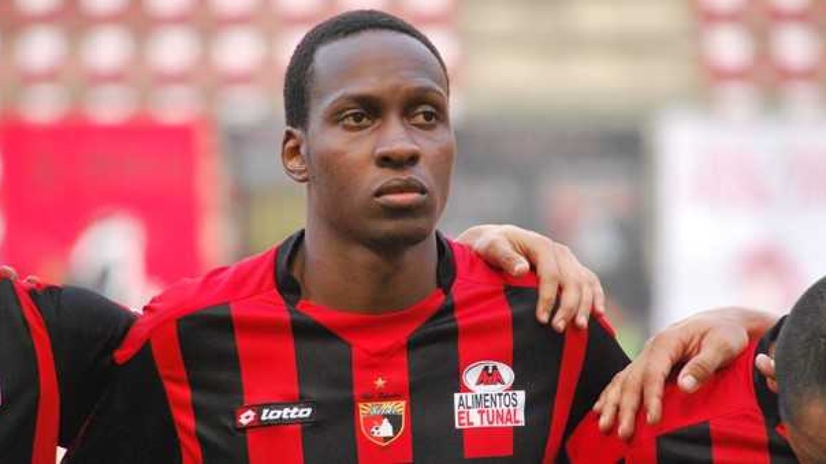 Yuber Mosquera es colombiano y una de las nuevas vinculaciones de Universidad Católica.