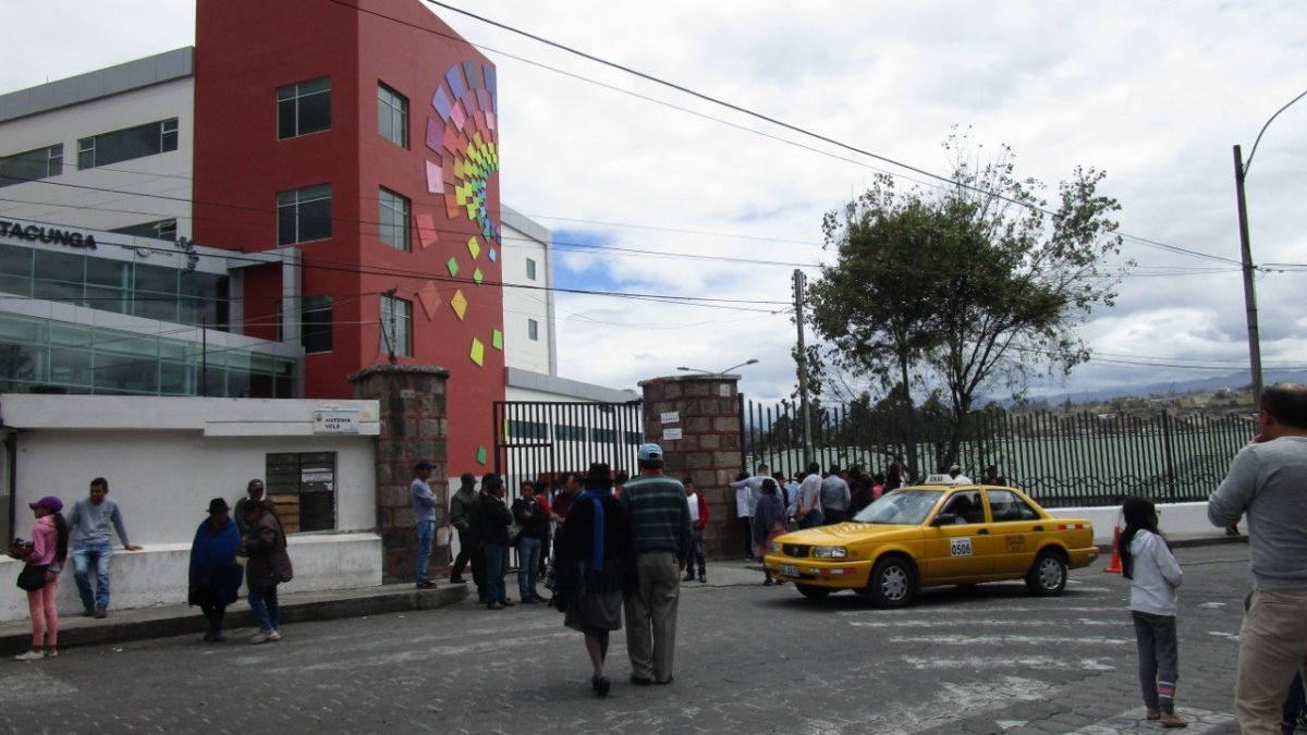 Los médicos piden no consumir licor sin registro sanitario.