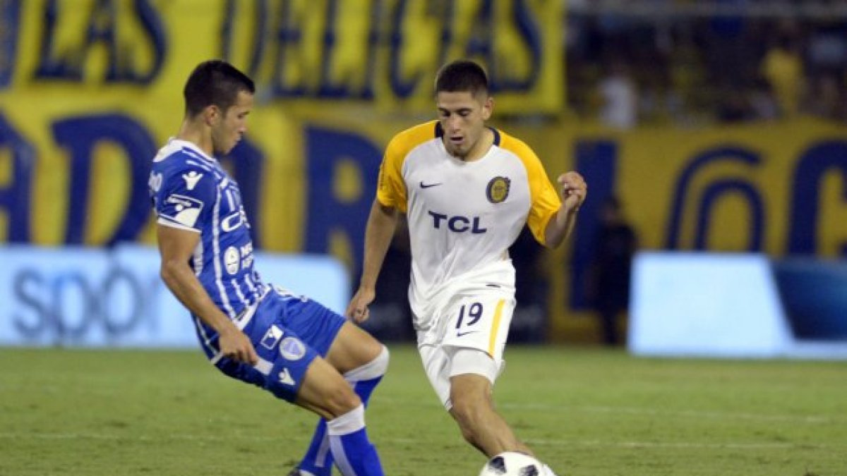 El rosarino juega de volante interior por izquierda o enganche (Internet).