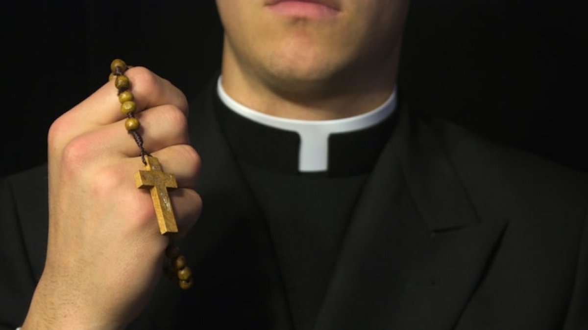 No se descartó que el número real de víctimas ascienda a miles, ya que es posible que los registros de algunos menores se hayan perdido.