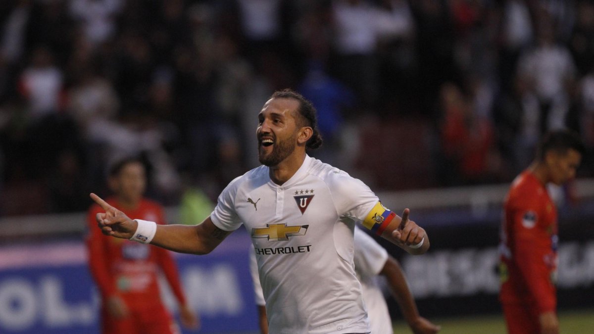 Fueron Hernán Barcos y Gastón Rodríguez, inconfundibles ídolos azucena, quienes anotaron los goles de la victoria.
