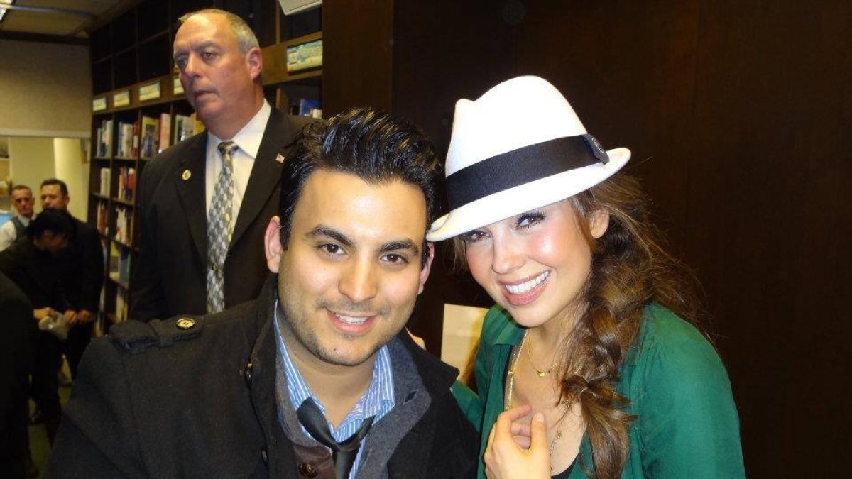 El estilista mexicano ha tenido oportunidad de maquillar a Beyoncé.