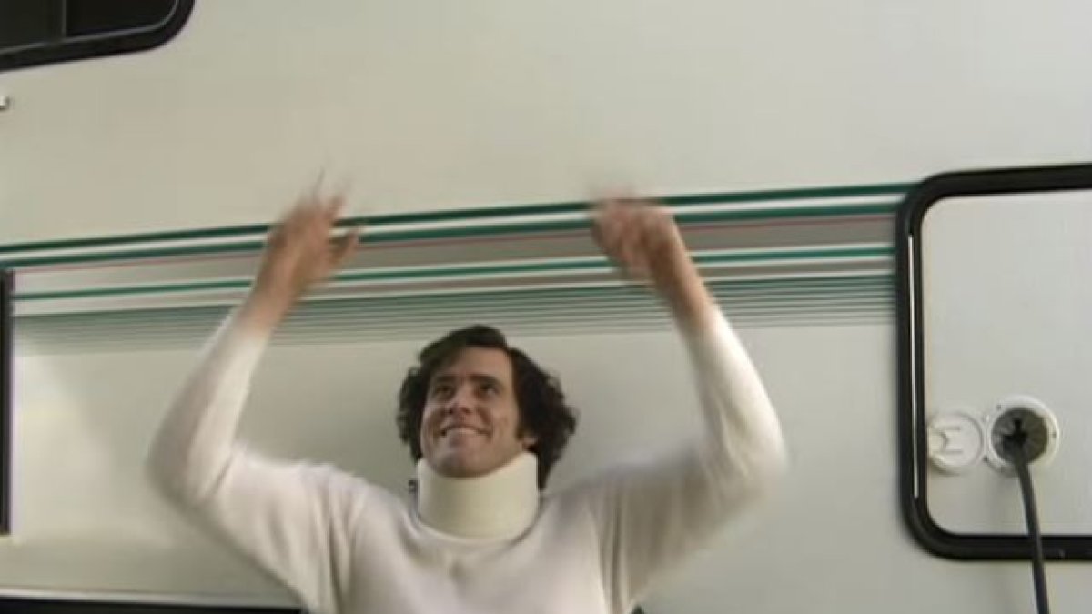 Jim Carrey interpretó a su ídolo Andy Kaufman y a Tony Clifton en Man on the moon. El actor se transformó por completo y llegó a preocupar a su equipo.