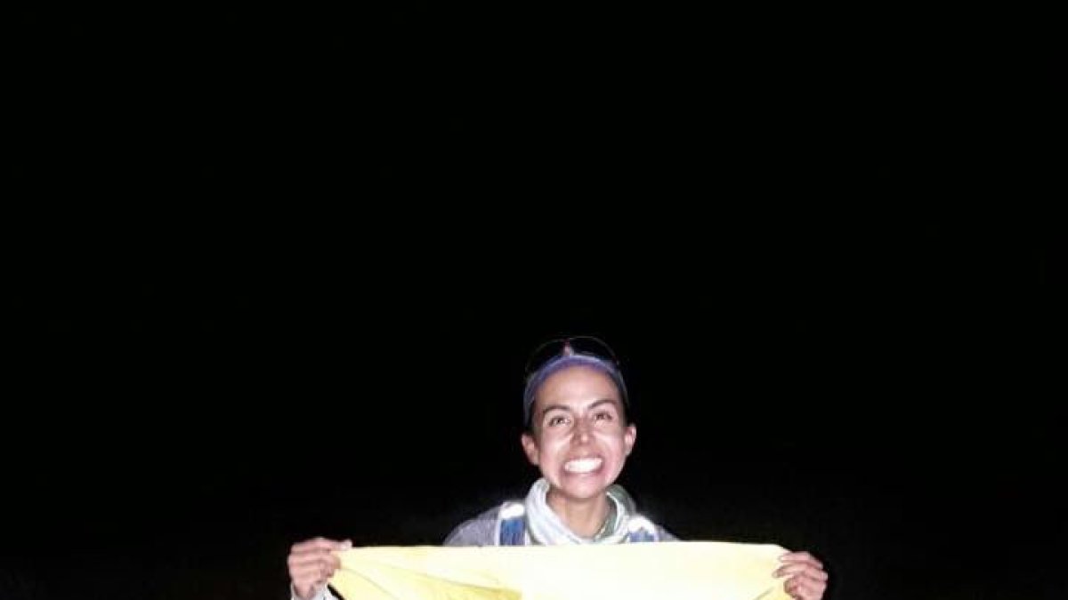 La deportistas subió a una cima en Argetina llamada Aconcagua.