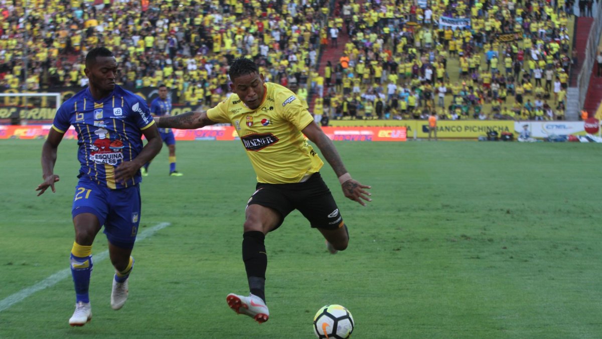 El empate 2-2 frente a los cetáceos se sumó a los dos que ya tenía ante Aucas y Macará, y a las dos derrotas, ante Guayaquil City y Emelec.