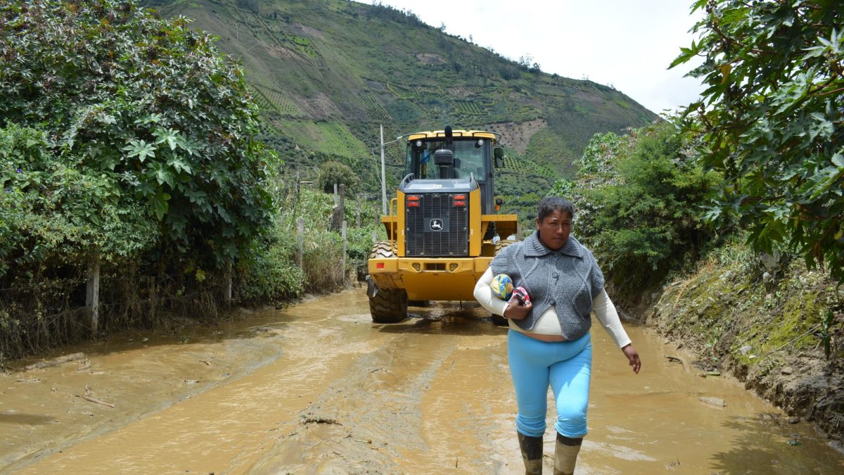 El deslave se registró tras días de lluvia permanente.