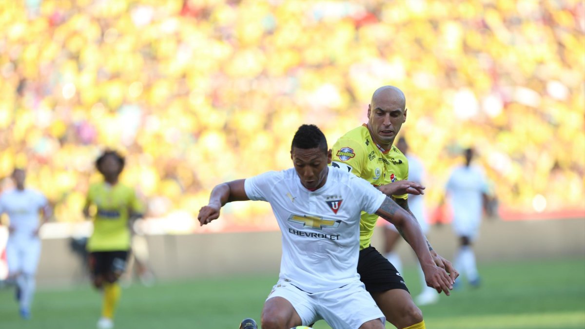 Encuentro en el estadio Monumental.