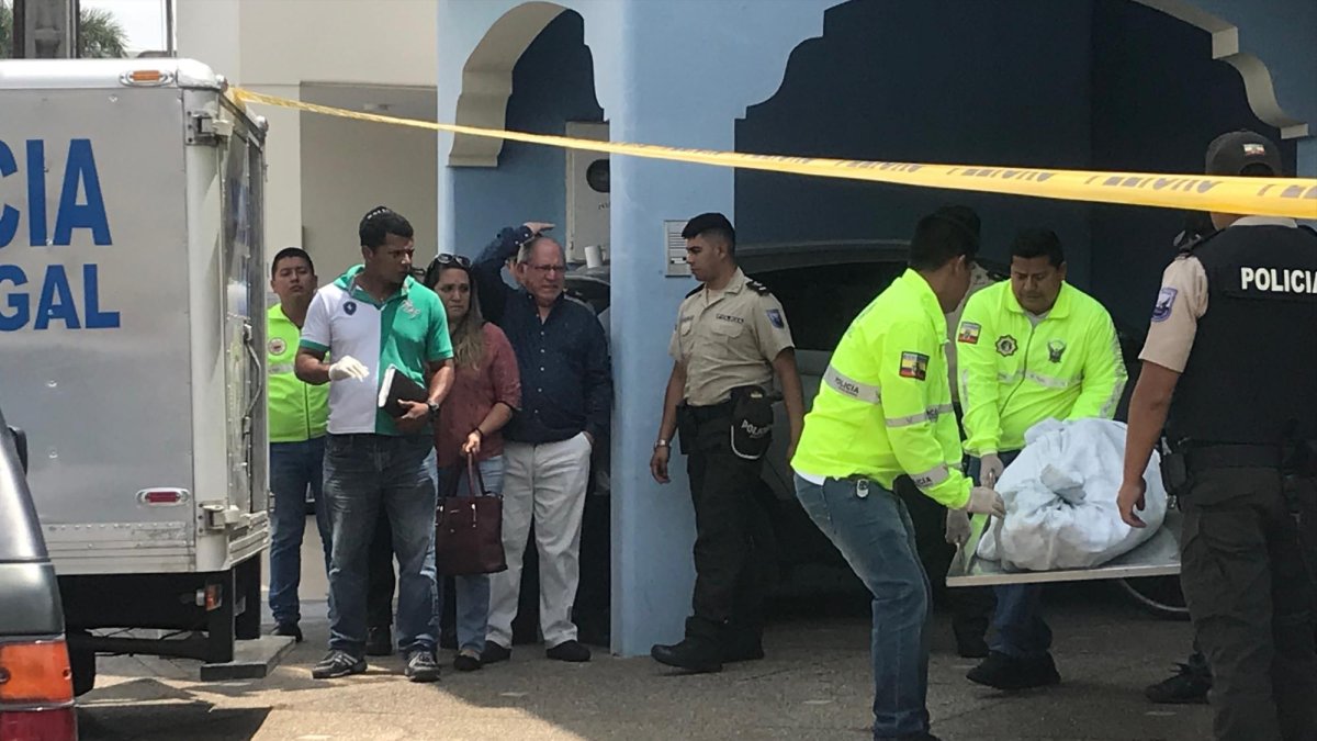 El doble crimen ocurrió en el interior de esta vivienda. Las víctimas estaban amordazadas en sus habitaciones.