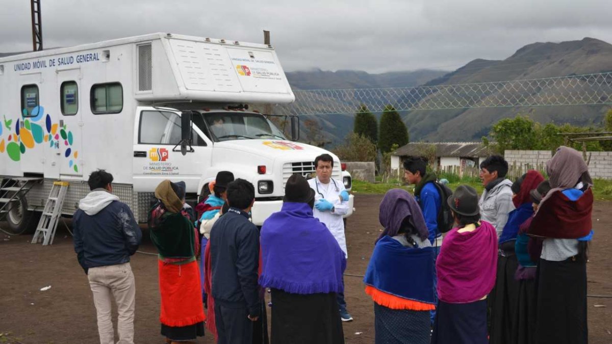 Paramédicos del MSP llegaron nuevamente para atender a los afectados.