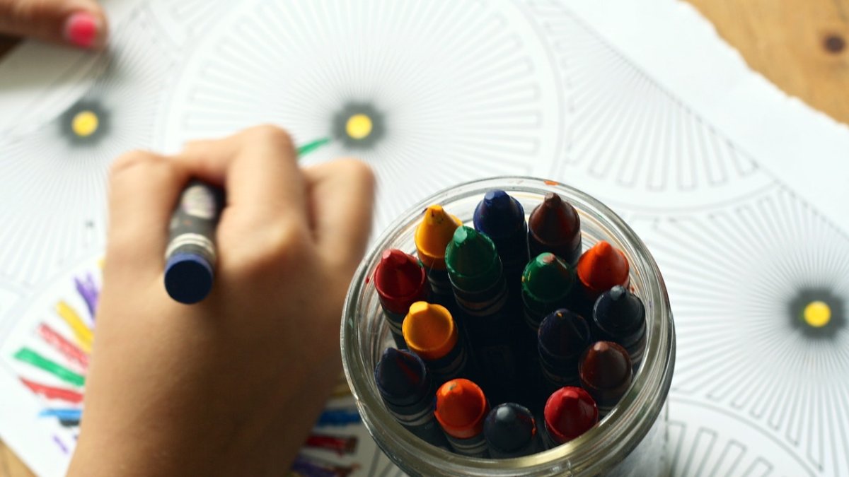 Referencial. La actividad a realizar por el niño debe ser producto del diálogo con los padres. Nunca se debe imponer.