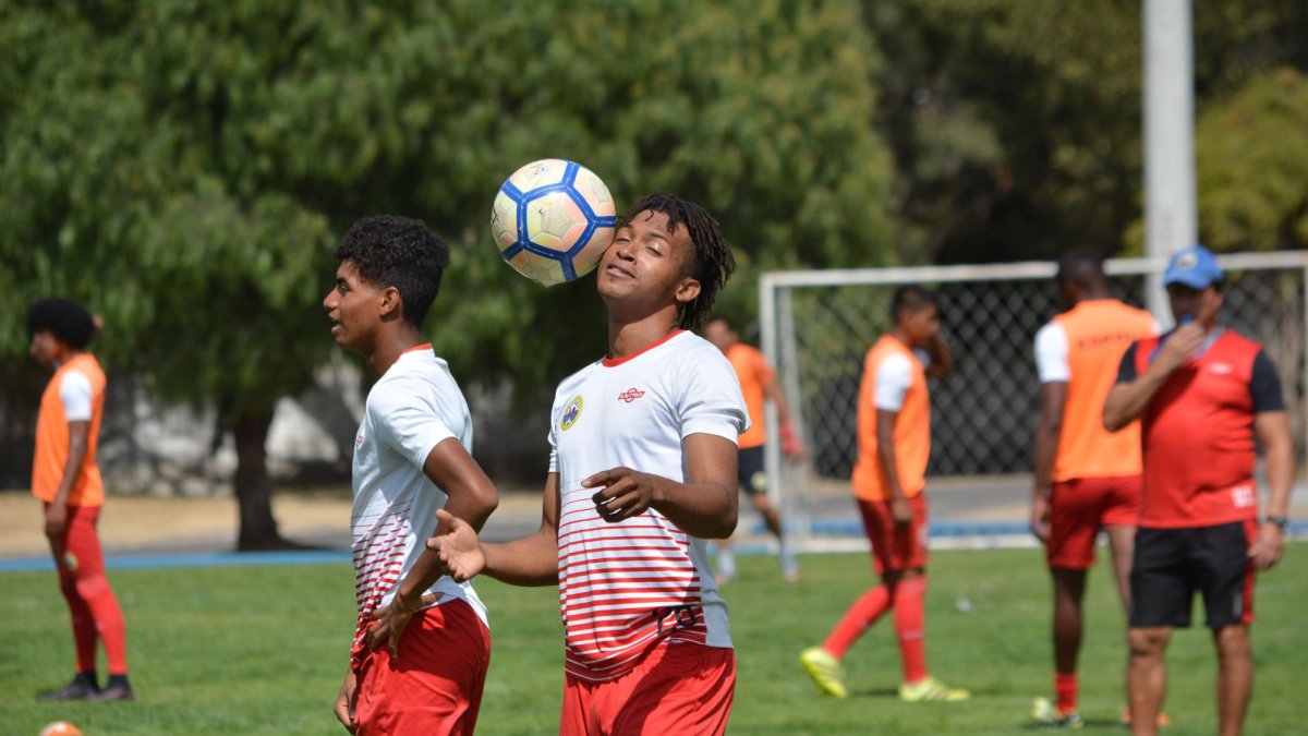 Espoli ya entrena de cara a los nuevos encuentros.