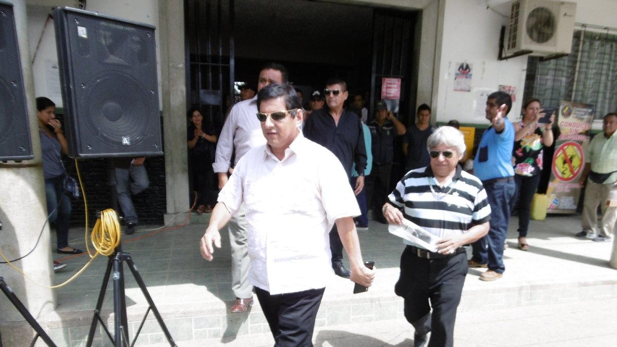 El alcalde realizó su denuncia en la Fiscalía.