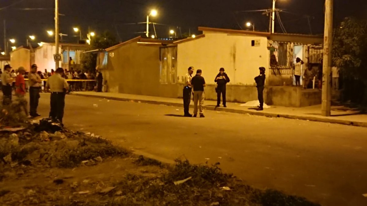 Personal policial acordonó el sitio.