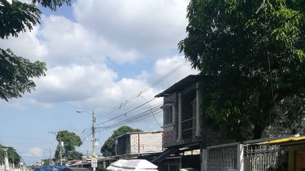 El niño fallecido fue sepultado la tarde del domingo. El padre de los niños prometió rehabilitarse y luchar por los que sobrevivieron.
