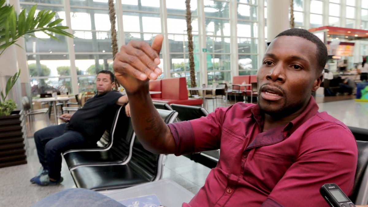 El Demoledor habló sobre lo que hace, lo que sueña realizar y lo que fue el Mundial 2006 que marcó su vida. Y hasta qué pasó con el Lamborghini.