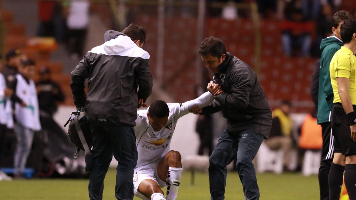 José ‘Choclo’ Quintero presenta una distinción del ligamento de la rodilla.