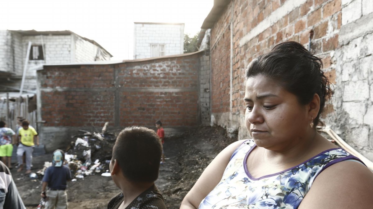 Adelaida Zavala Vera tuvo ocho hijos con el hombre que compartió 20 años de convivencia. Durante todo ese tiempo, dice, fue víctima de maltrato verbal y físico. No lo dejaba por miedo a morir. Él la amenazaba siempre.