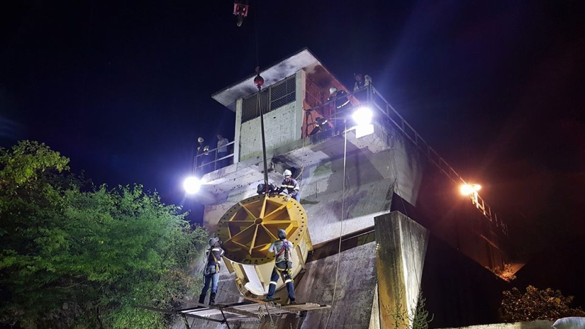 El corte se cumplió tal como se había establecido y desde las 20h00 de ayer el sector se quedó sin líquido vital.