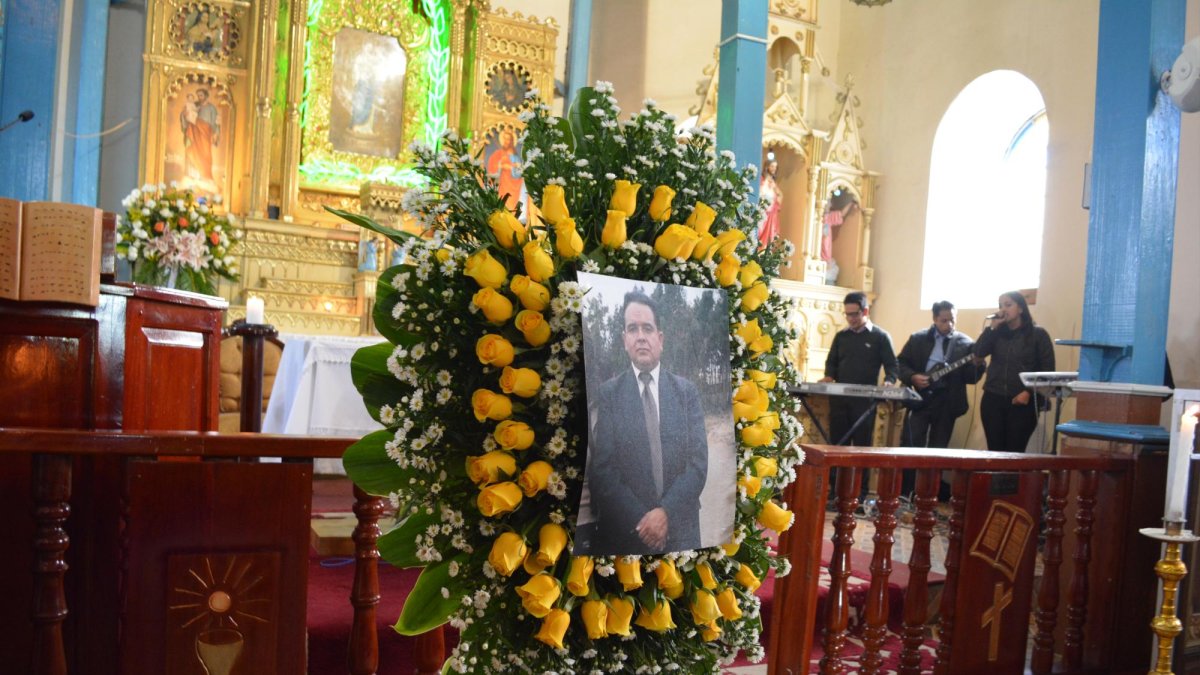 Manuel Alarcón, taxista de 54 años, fue asesinado durante una carrera.