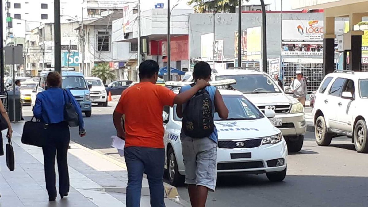 El sospechoso fue detenido para investigaciones.