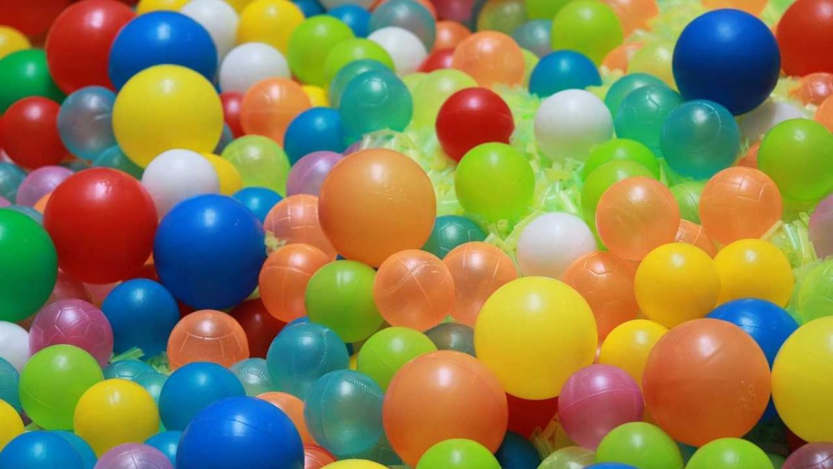 Referencial juego de pelotas