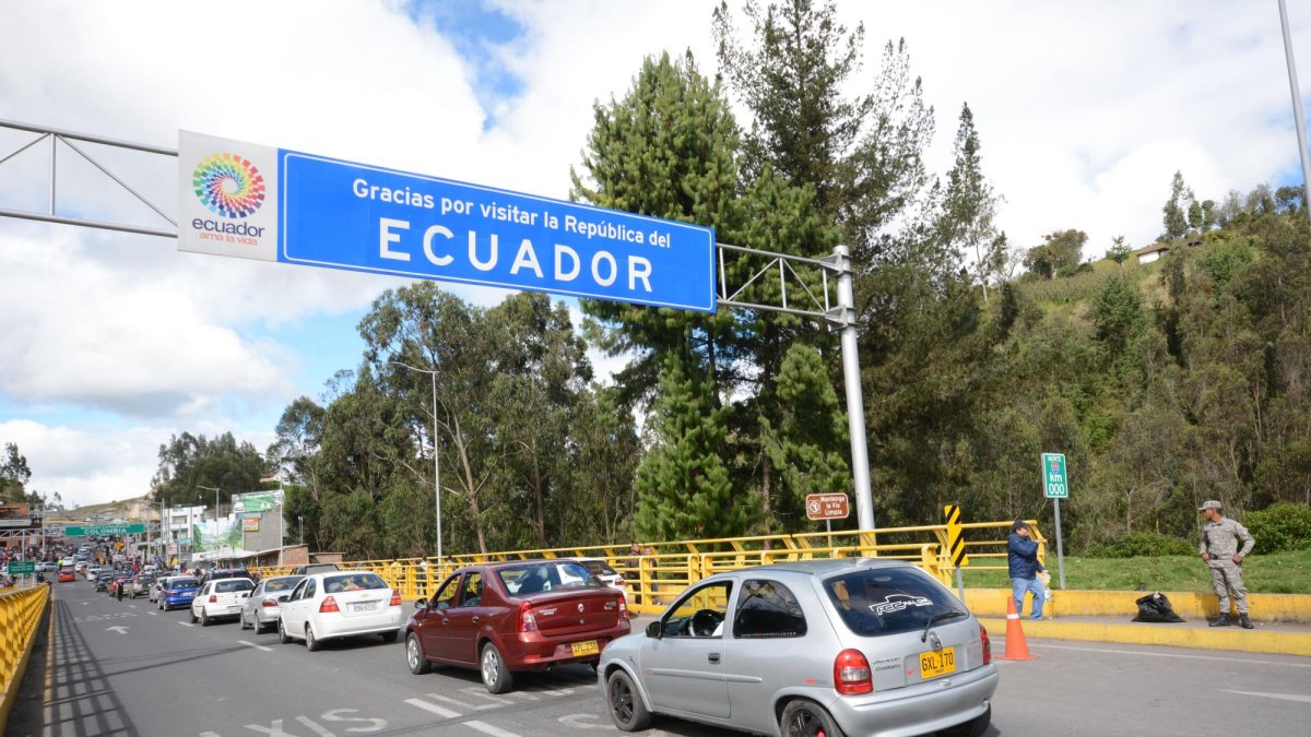 Colombia cierra sus fronteras de cara a la segunda vuelta de las elecciones presidenciales.