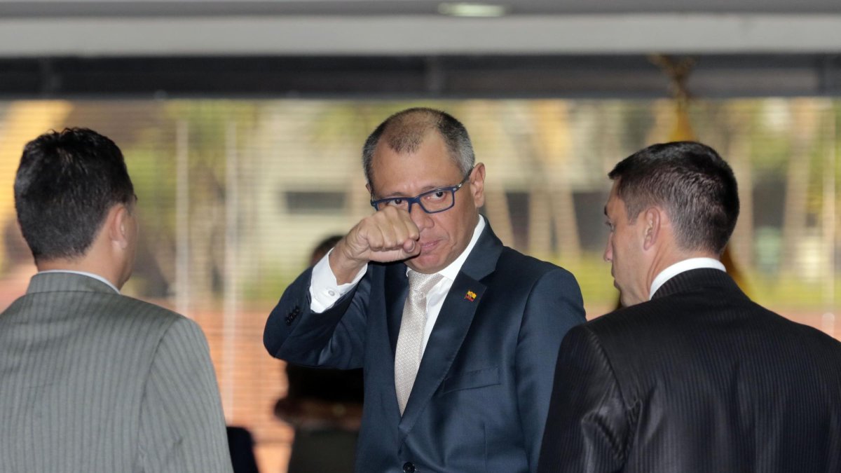 En enero del 2018, Jorge Glas quedó desvinculado de la Vicepresidencia.