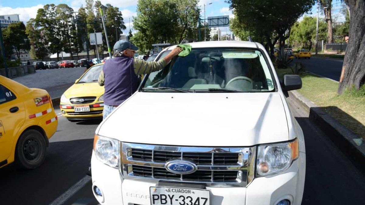 Según Juan José López, coordinador de comunicación de la AMC, la ciudadanía ha hecho reiteradas denuncias de maltrato por parte de estas personas.