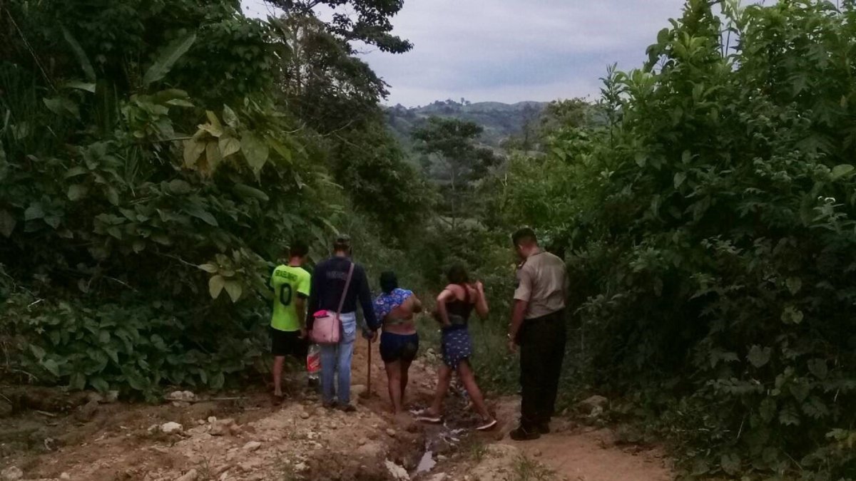 Ocho personas se extraviaron luego de un día de campo cerca de la cascada Salto de Oro.