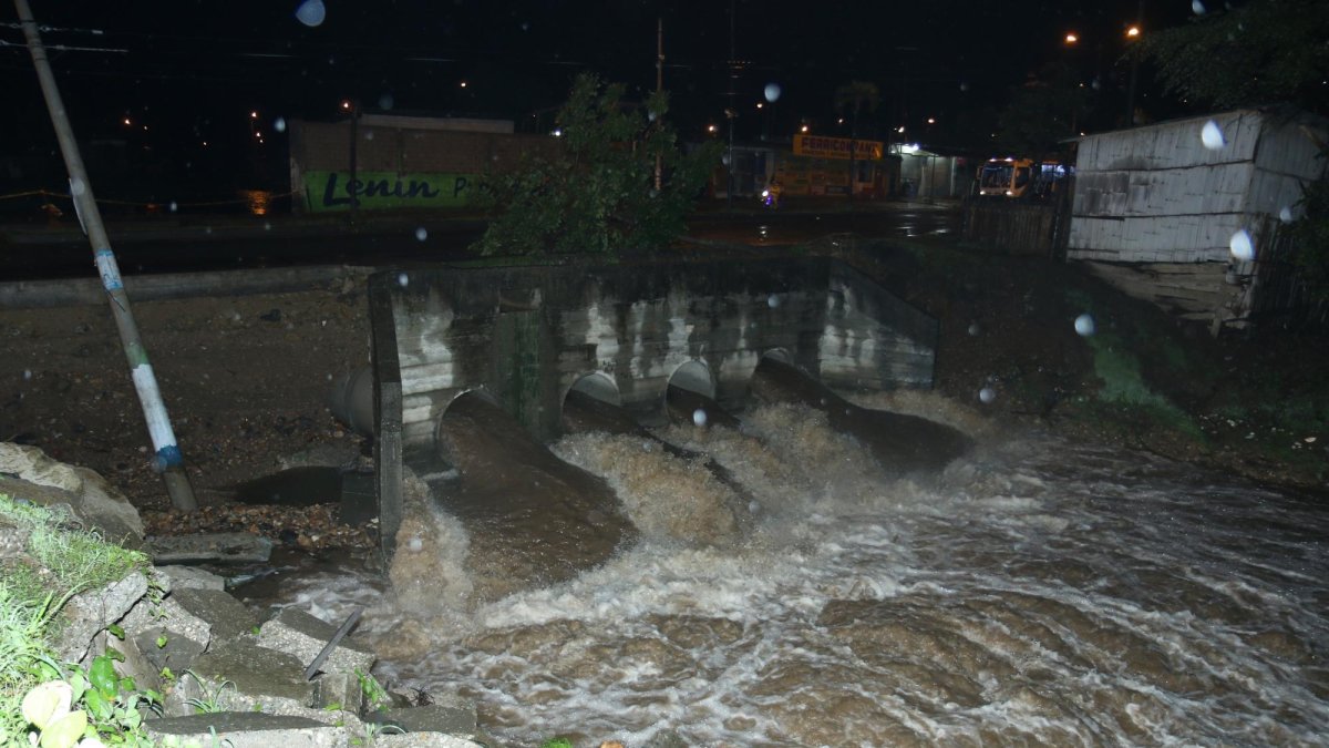 El agua subió casi 50 centímetros.