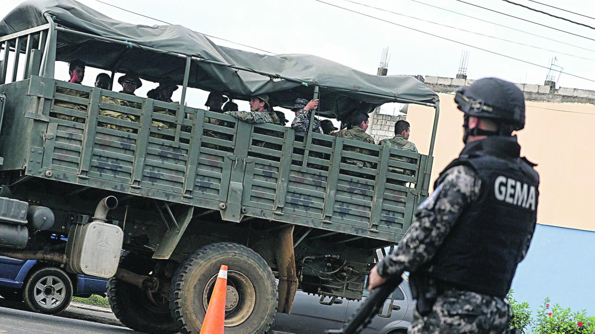 La vigilancia se ha reforzado desde la confirmación del asesinato de los periodistas.