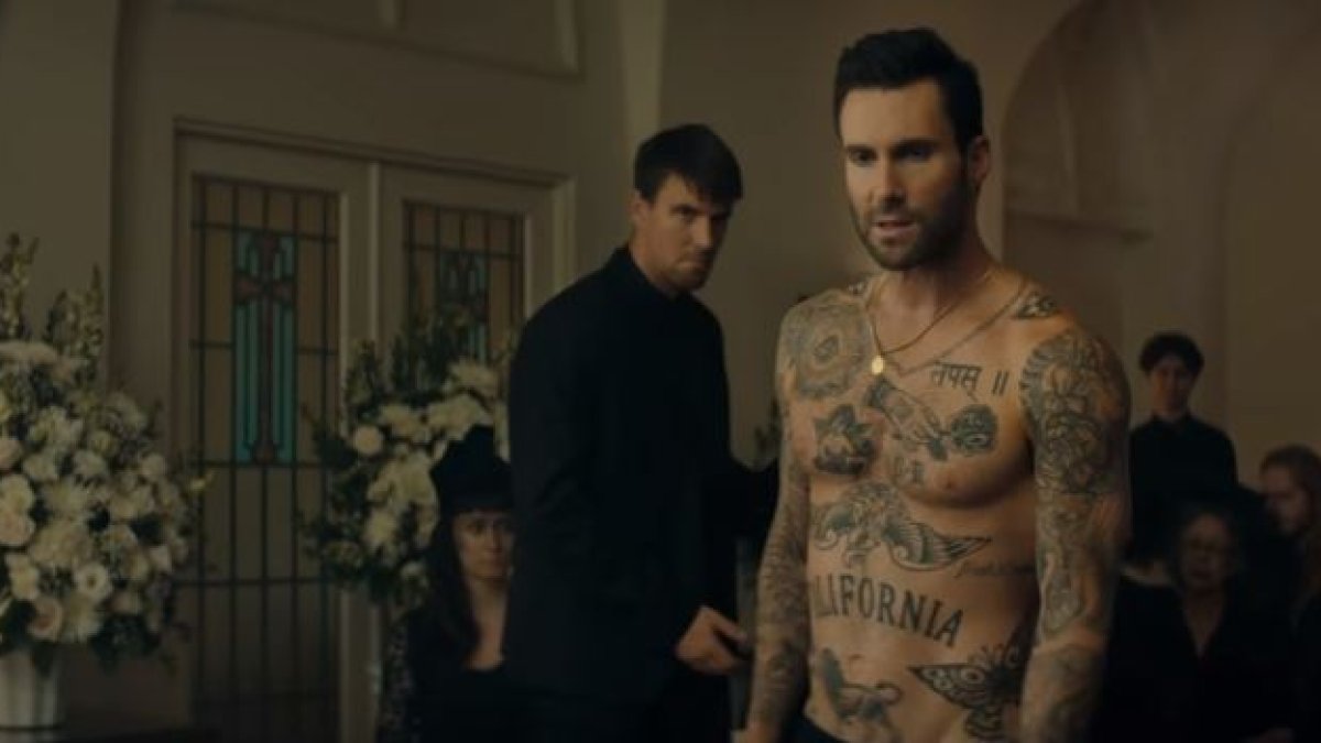 El tema Wait está incluido en el álbum Red Pill Blues, lanzado en noviembre de 2017.