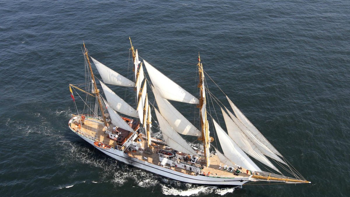 Archivo. Buque Escuela Guayas en Velas Latinoamericanas 2014.