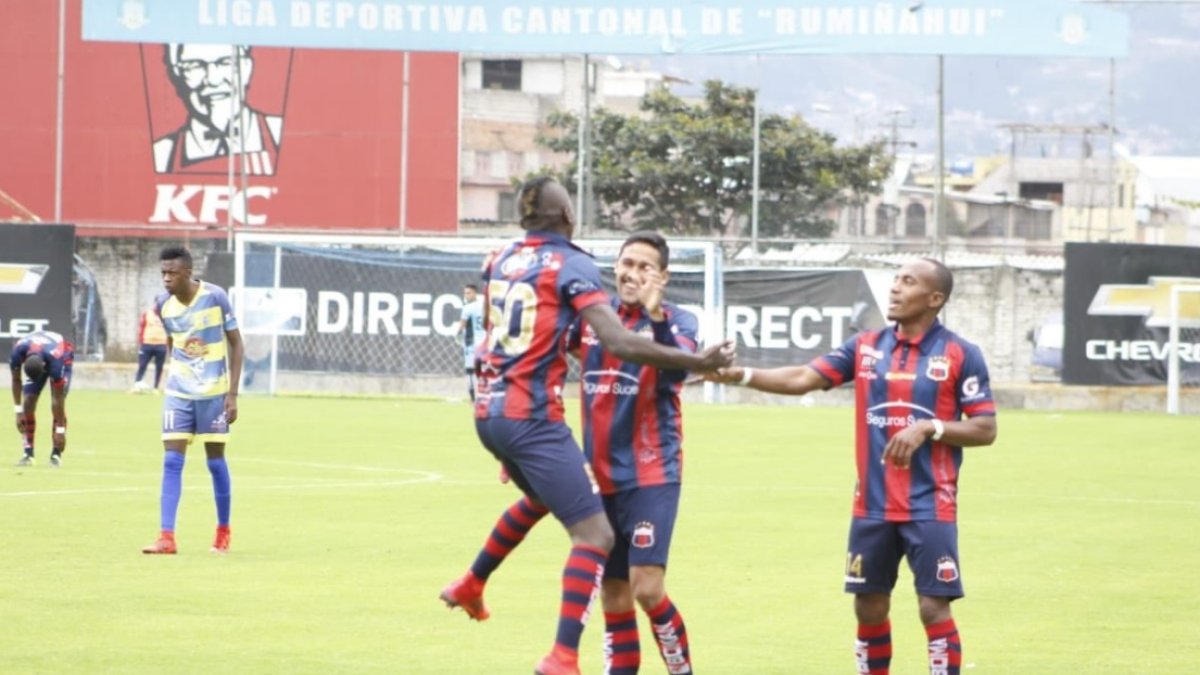 Al equipo lo puso en desventaja una reducción de puntos re recibió como sanción.