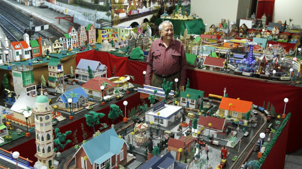 La gran ciudad. Es un pasatiempo, pero no es que Ernesto Barbery es riguroso a la hora de dedicarse a esto.