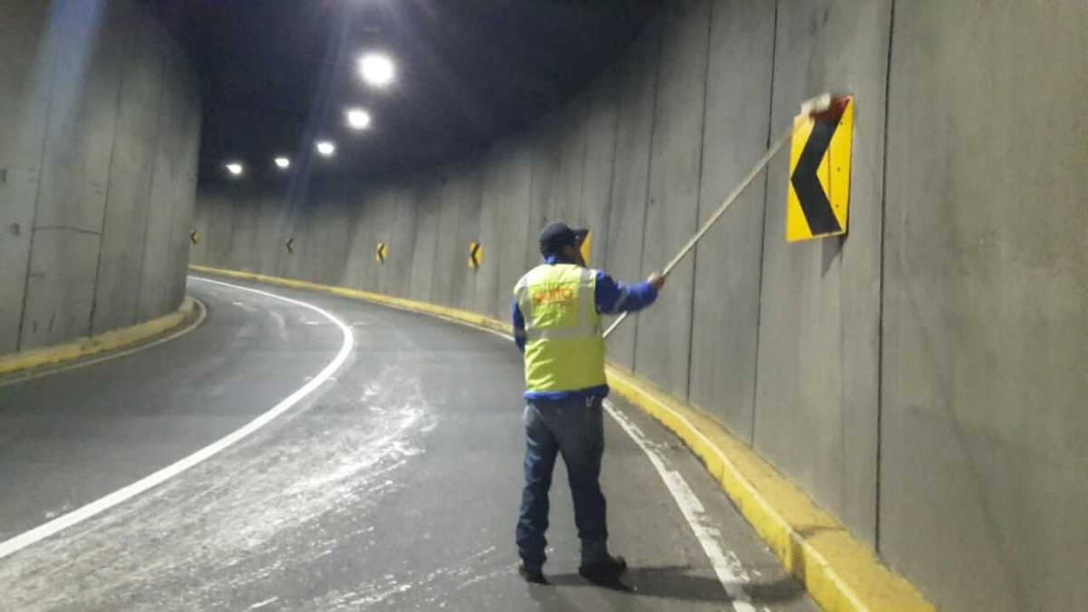 Los trabajadores ya se encuentran revisando la zona.