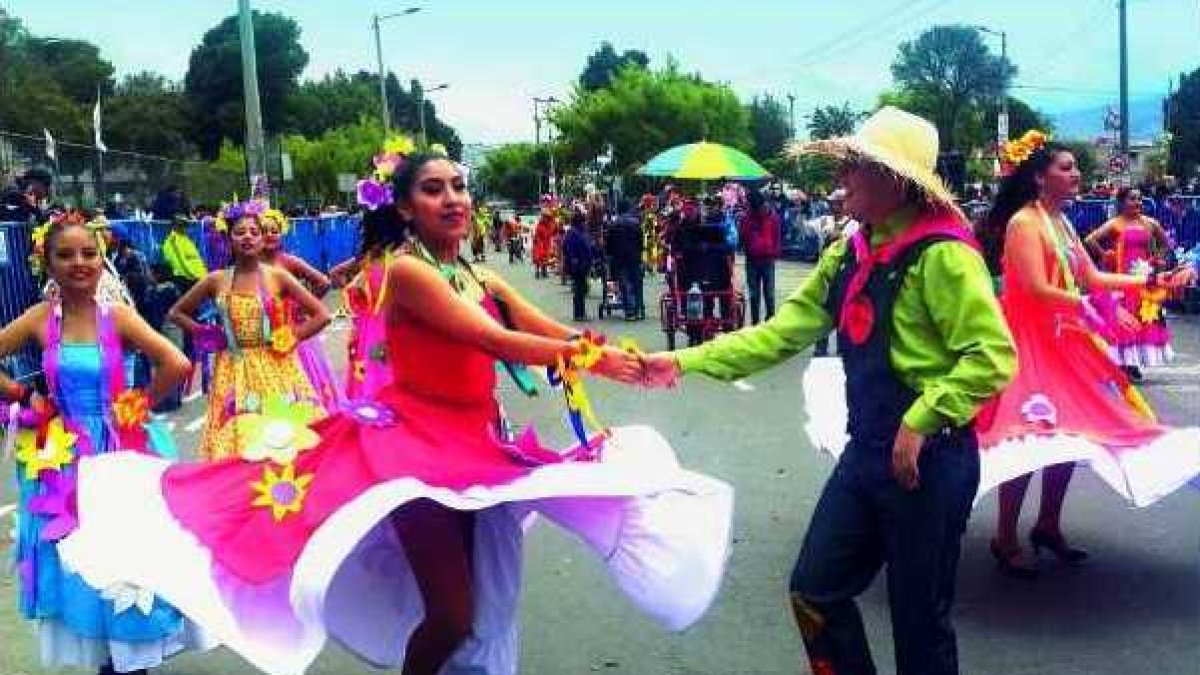 Expresiones artísticas en Quito por Carnaval.