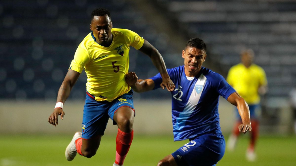 Aunque resolvieron el partido en menos de cinco minutos, los ecuatorianos tuvieron serios problemas para sobrepasar la defensa de Guatemala.