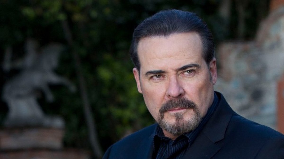 César Évora es uno de los actores latinoamericanos más cotizados