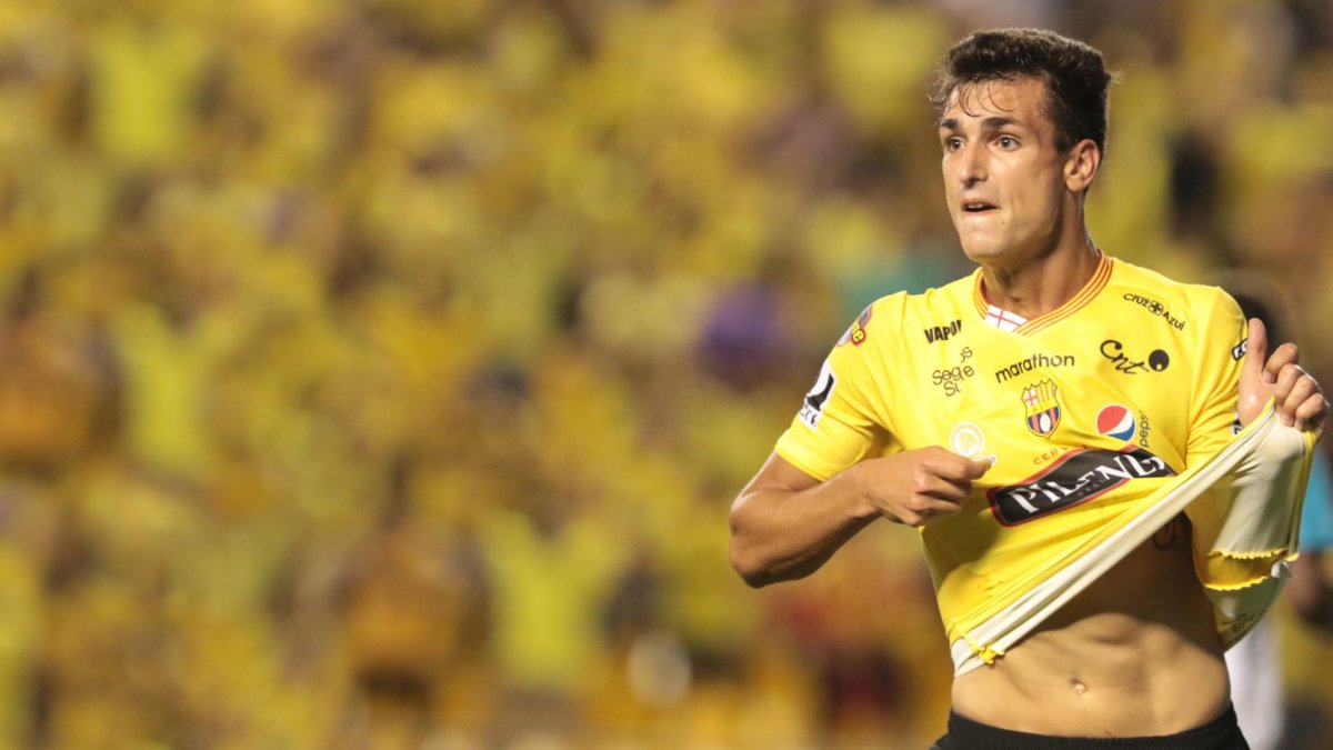 Dinenno toma con calma, pero con mucha responsabilidad lo que le está pasando en el equipo amarillo.