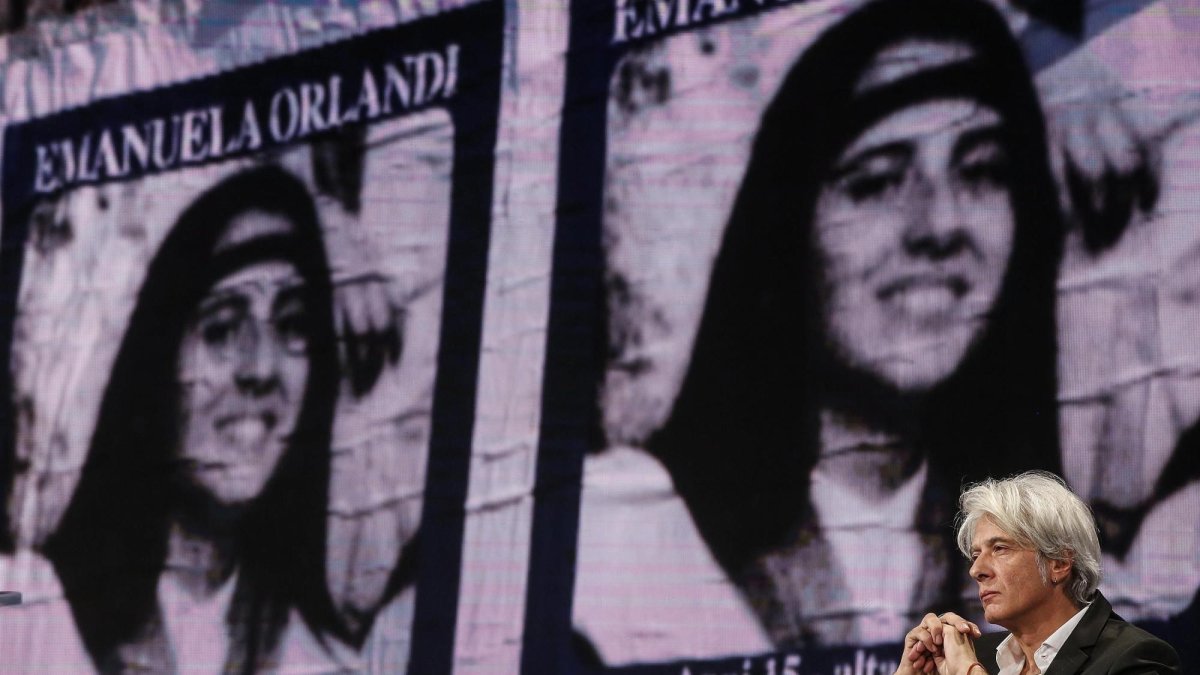 El hermano de la joven italiana desaparecida en 1983 Emanuela Orlandi, Pietro Orlandi, participa en un programa de la televisión italiana en Roma (Italia)