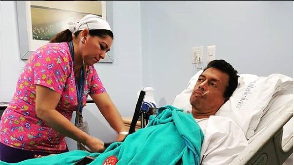 Reinaldo Vásquez venía sufriendo de dolores abdominales, pérdida de peso y estrés.